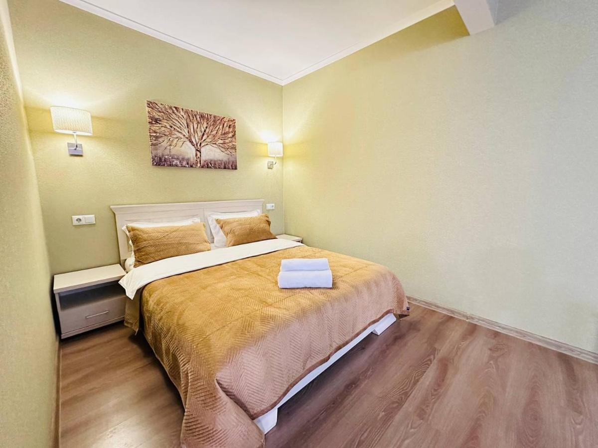Apartament Central Park In The City Center Ałma Ata Zewnętrze zdjęcie